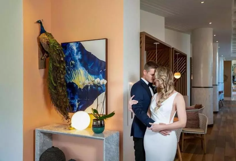 Hotelli Walt Disney World Swan Reserve