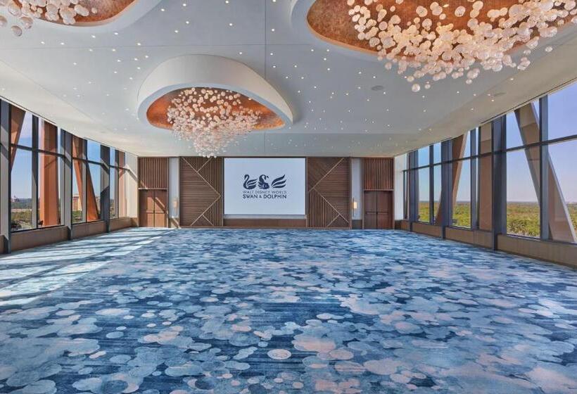 호텔 Walt Disney World Swan Reserve