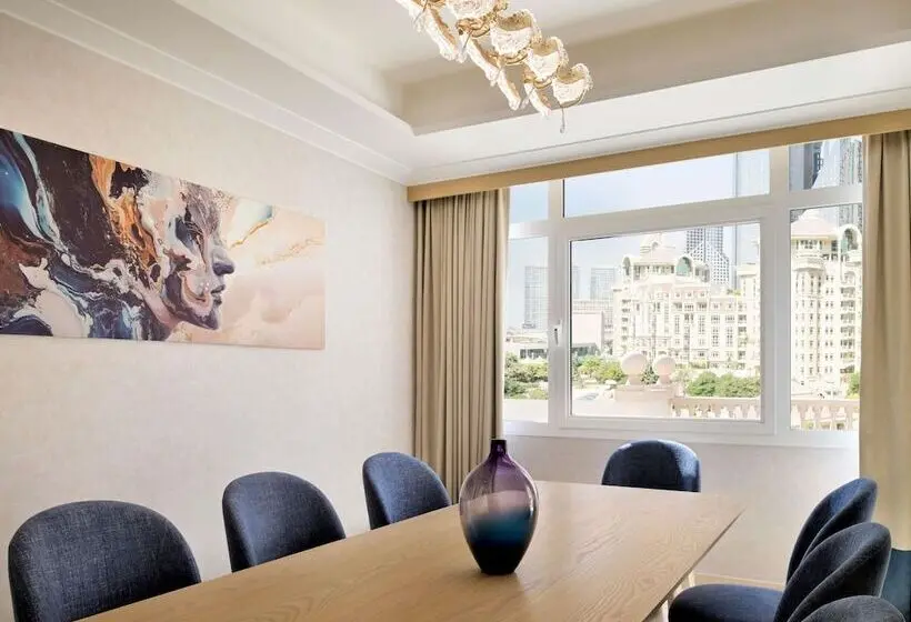 Swissotel Al Murooj Dubai