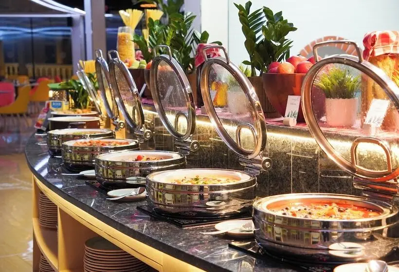 Swissotel Al Murooj Dubai