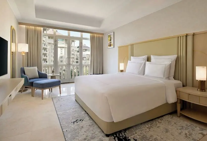 Swissotel Al Murooj Dubai