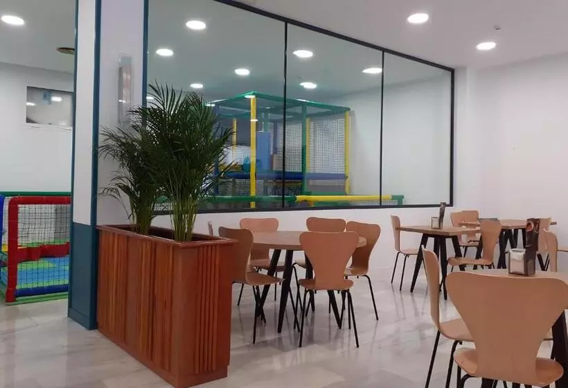 Aparthotel Golf Beach