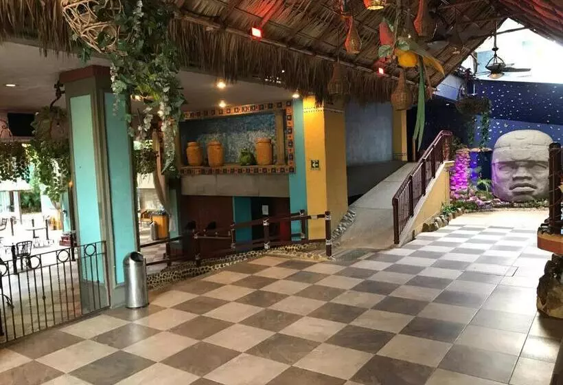 Club del Sol Acapulco by Ng Hoteles