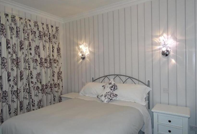 Otel Adam Guest House