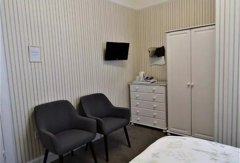 בית מלון כפרי Adam Guest House