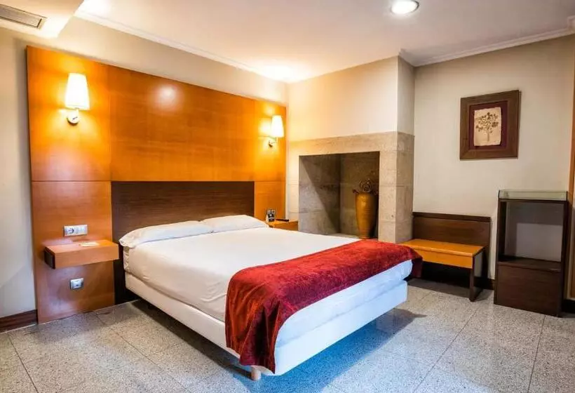 Отель Alda Bonaval