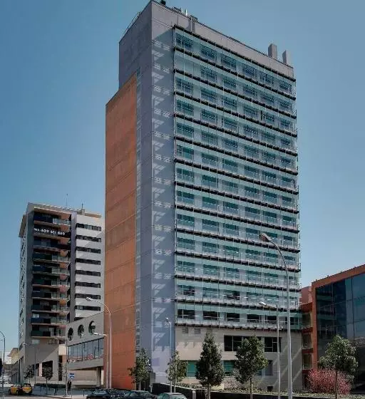 Отель Badalona Tower