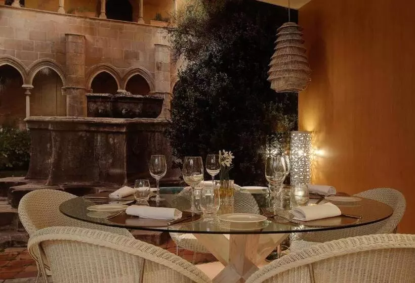 Отель Badalona Tower