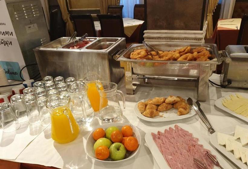 בית מלון כפרי Grand Monastery  Apartments