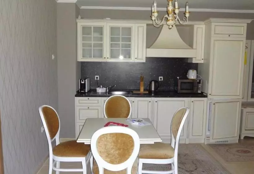 ホテル Grand Monastery  Apartments