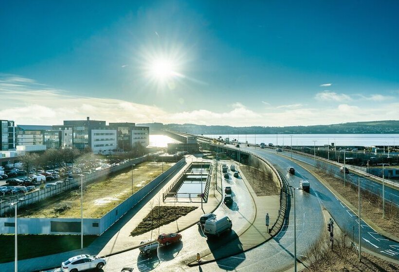 Hotelli Holiday Inn Express Dundee, An Ihg
