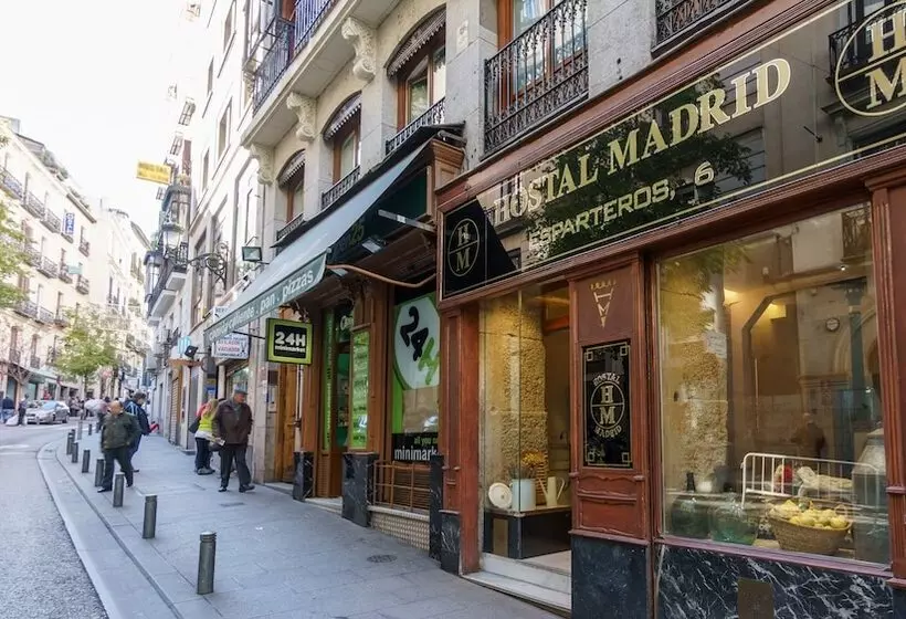 هتل Hostal Madrid