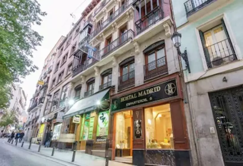 هتل Hostal Madrid