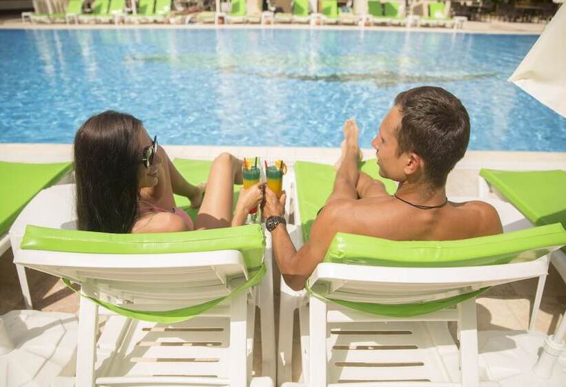 فندق Miarosa İncekum Beach