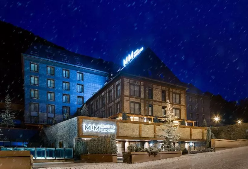 酒店 Mim Baqueira Luxury & Spa