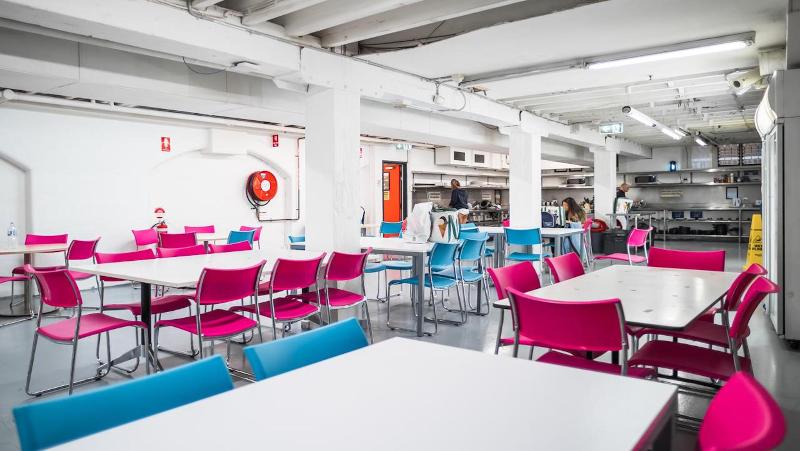 בית מלון כפרי Nomads Sydney