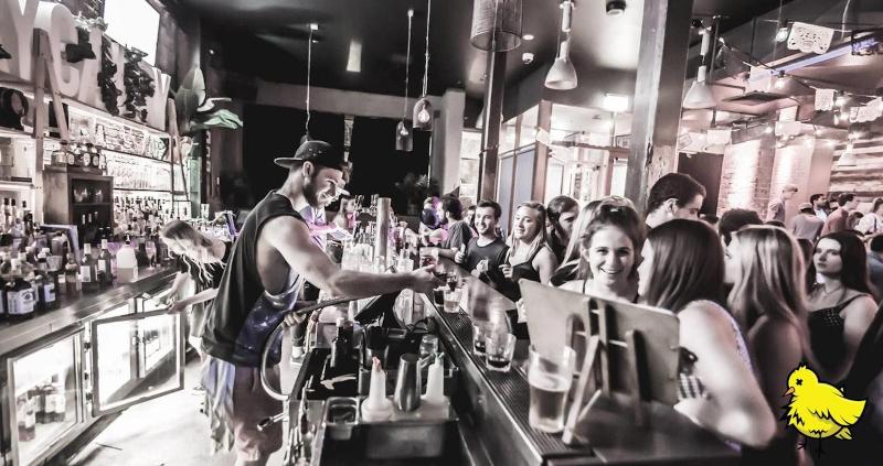 בית מלון כפרי Nomads Sydney