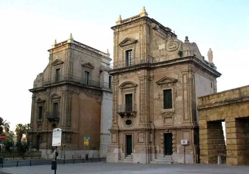 هتل Porta Felice & Spa