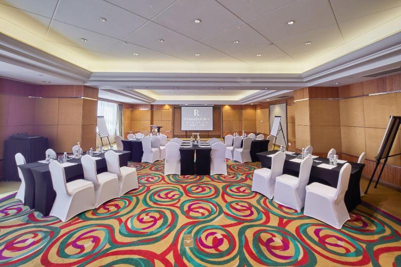 Hotel Renaissance Shanghai Pudong