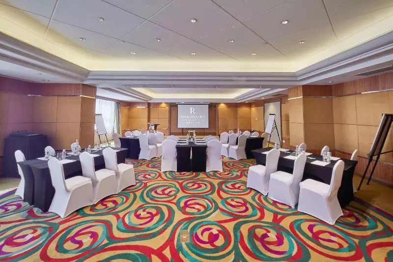 Hotel Renaissance Shanghai Pudong