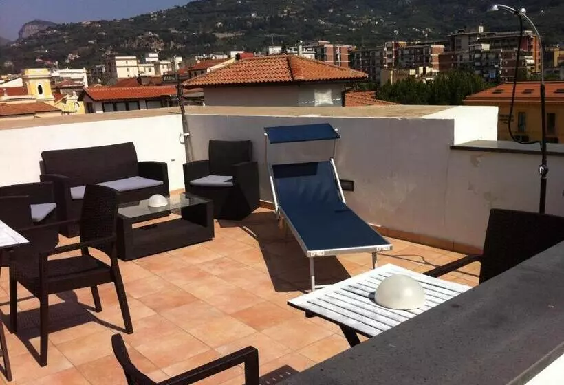 هتل Sorrento Belvedere B&b