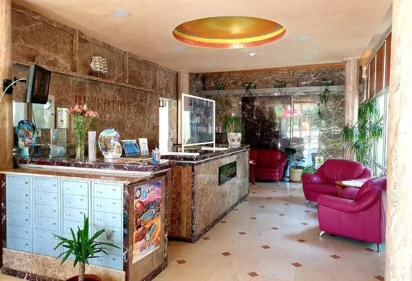 Отель Sunny Day Club