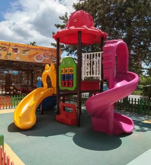 Отель Sunny Day Club