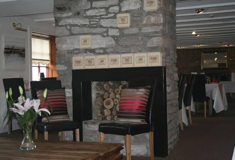 فندق The Burrelton Park