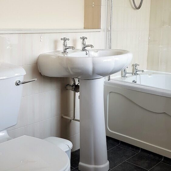 فندق The Burrelton Park