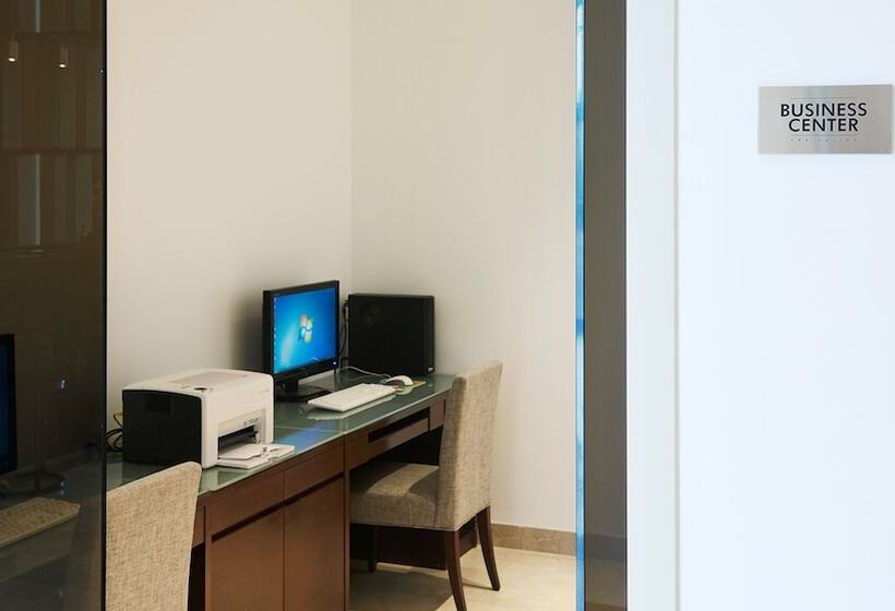 The Suites Hotel Jeju