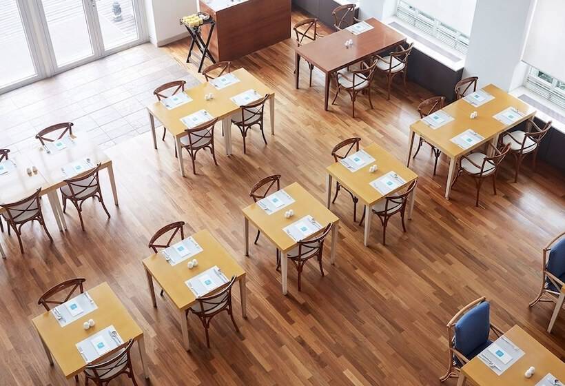 The Suites Hotel Jeju