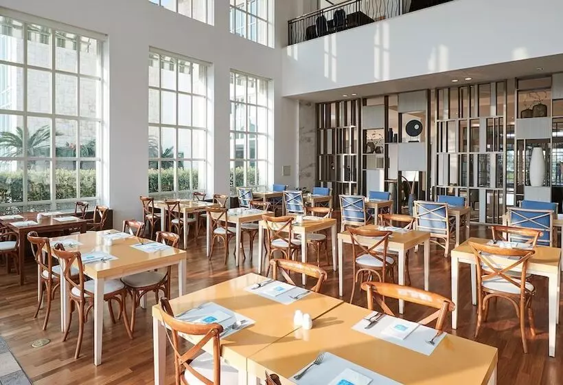 The Suites Hotel Jeju