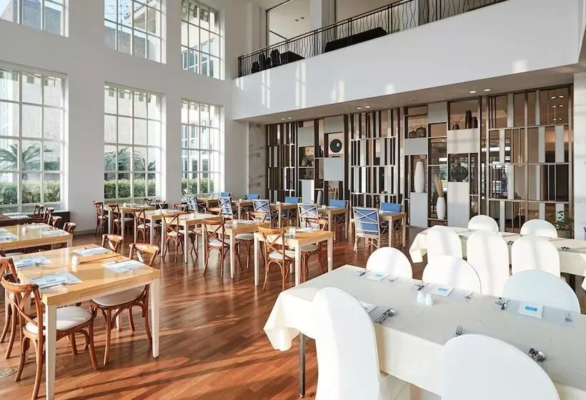 The Suites Hotel Jeju