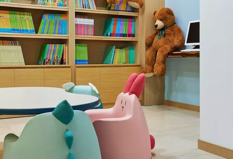 The Suites Hotel Jeju