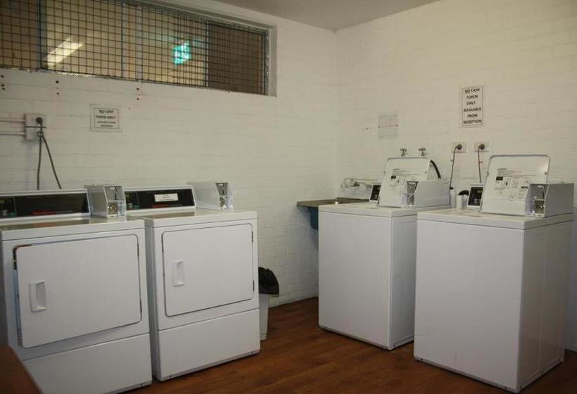 Mandurah Motel And Apartments