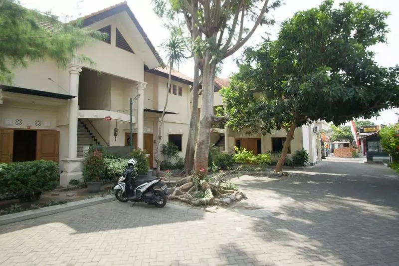 Majatalo Reddoorz Near Rumah Sakit Baptis Kediri