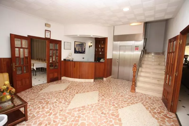 Hotelli Vida Finisterre Centro