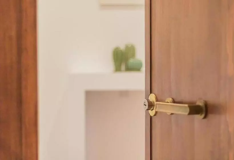 تختخواب و صبحانه Il Vicolo Suite