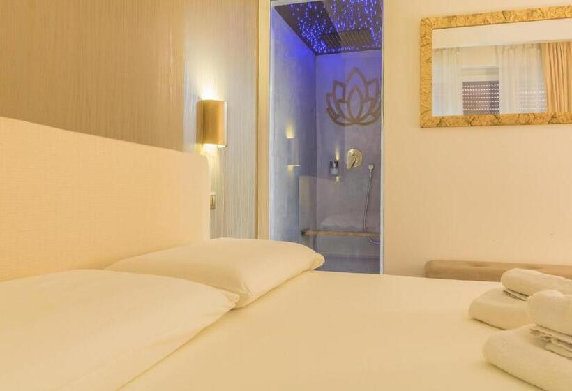 تختخواب و صبحانه Il Vicolo Suite