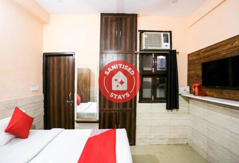 ホテル Oyo 76973 Guru Ji Guest House