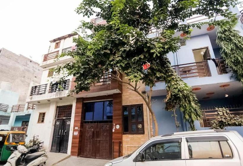 ホテル Oyo 76973 Guru Ji Guest House