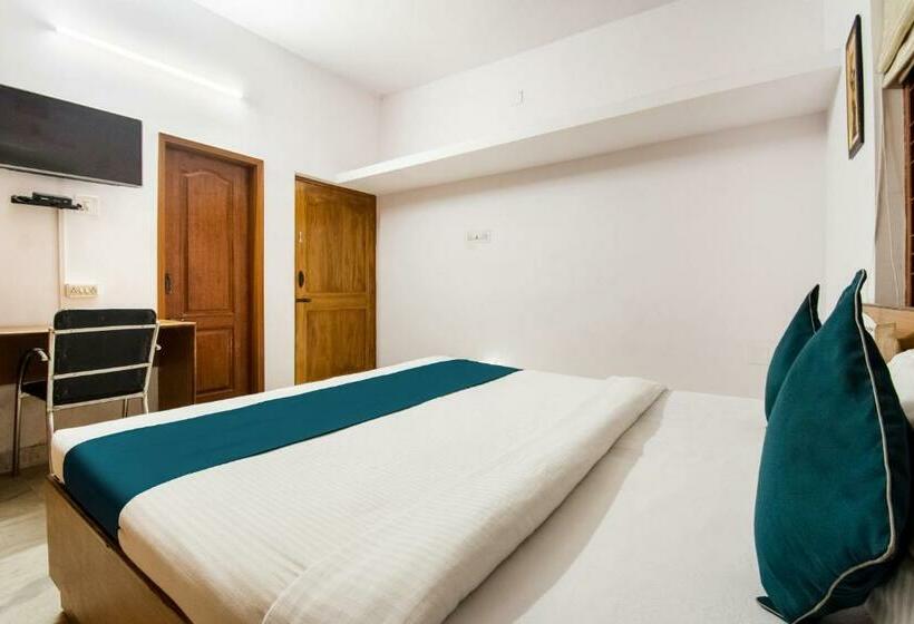 Hôtel Oyo 78637 Silver Key  Galaxy