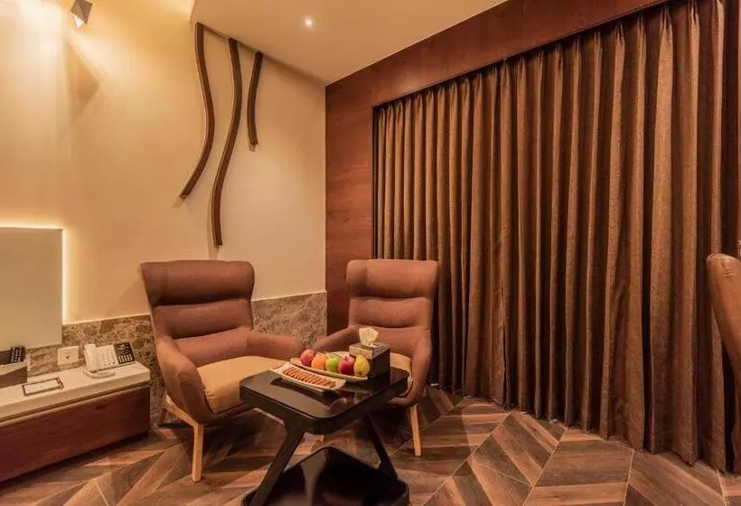 Hotelli Park Elanza Coimbatore