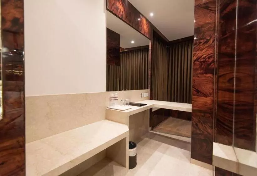 Hotelli Park Elanza Coimbatore