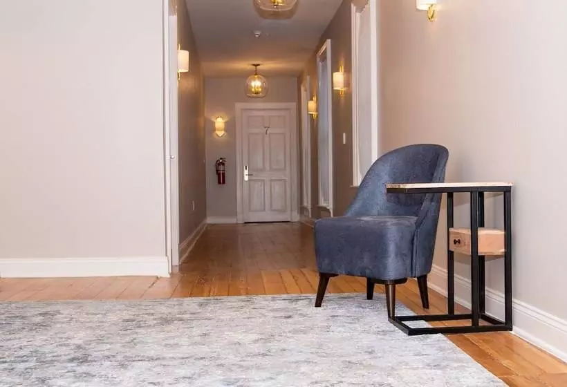 Hôtel The Colonial Inn