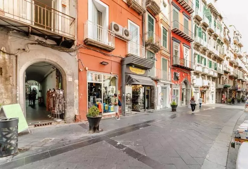 Majatalo Inside Chiaia Rooms