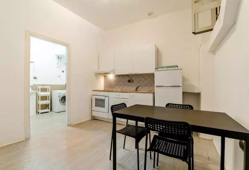 Majatalo Inside Chiaia Rooms