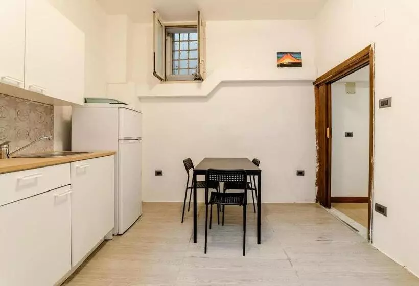 Majatalo Inside Chiaia Rooms