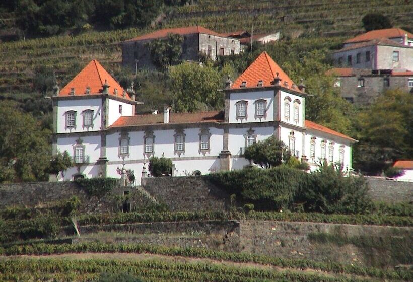 Casa Das Torres De Oliveira
