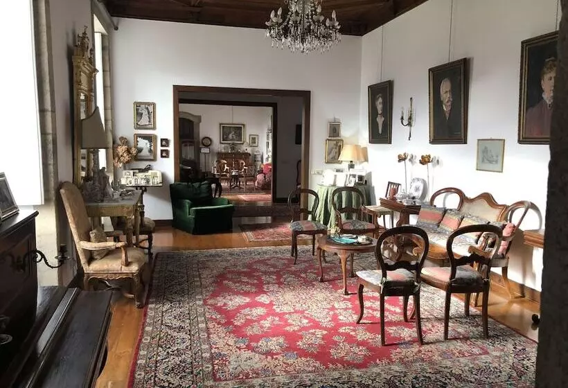 Casa Das Torres De Oliveira